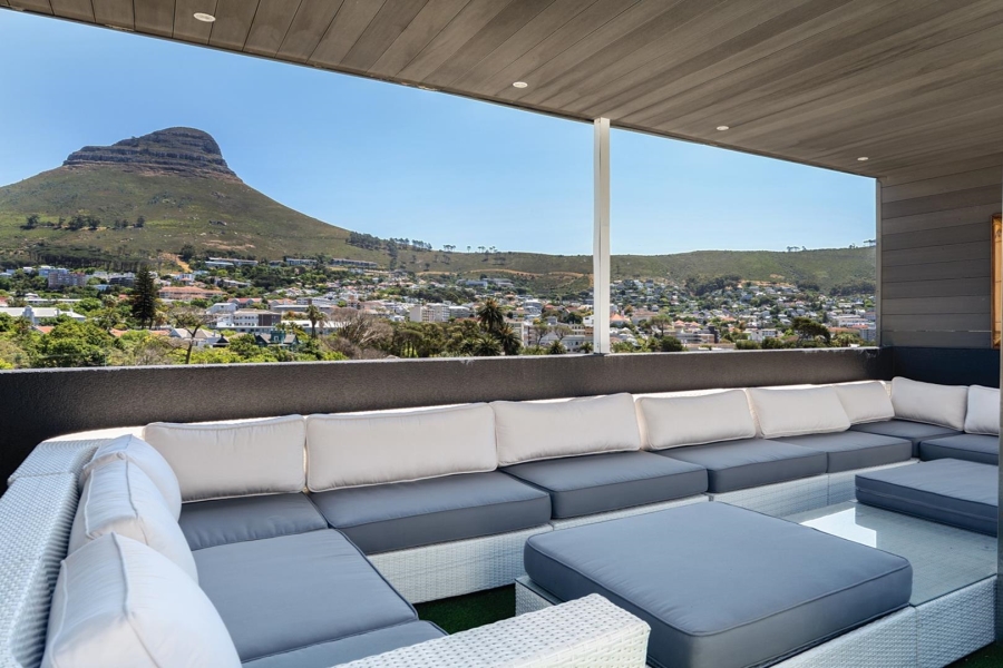 3 Bedroom Property for Sale in Oranjezicht Western Cape